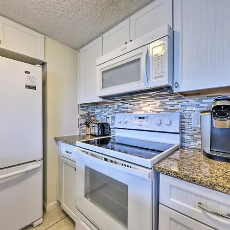 Ocean-View Fernandina Condo With Pool, Beach Access! Fernandina Beach Exterior photo